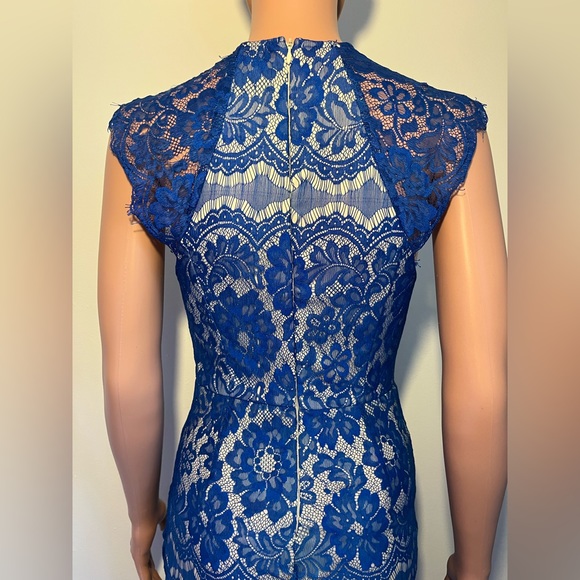 Shareen Evening Wear • Blue Lace Dress • Excellent Condition - Picture 7 of 8